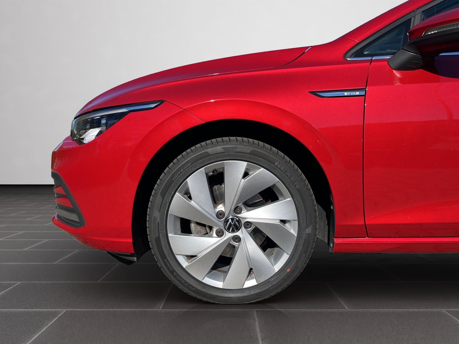 Volkswagen Golf VIII 1.5 eTSI Style Navi, App-Connect, Trav foto 9