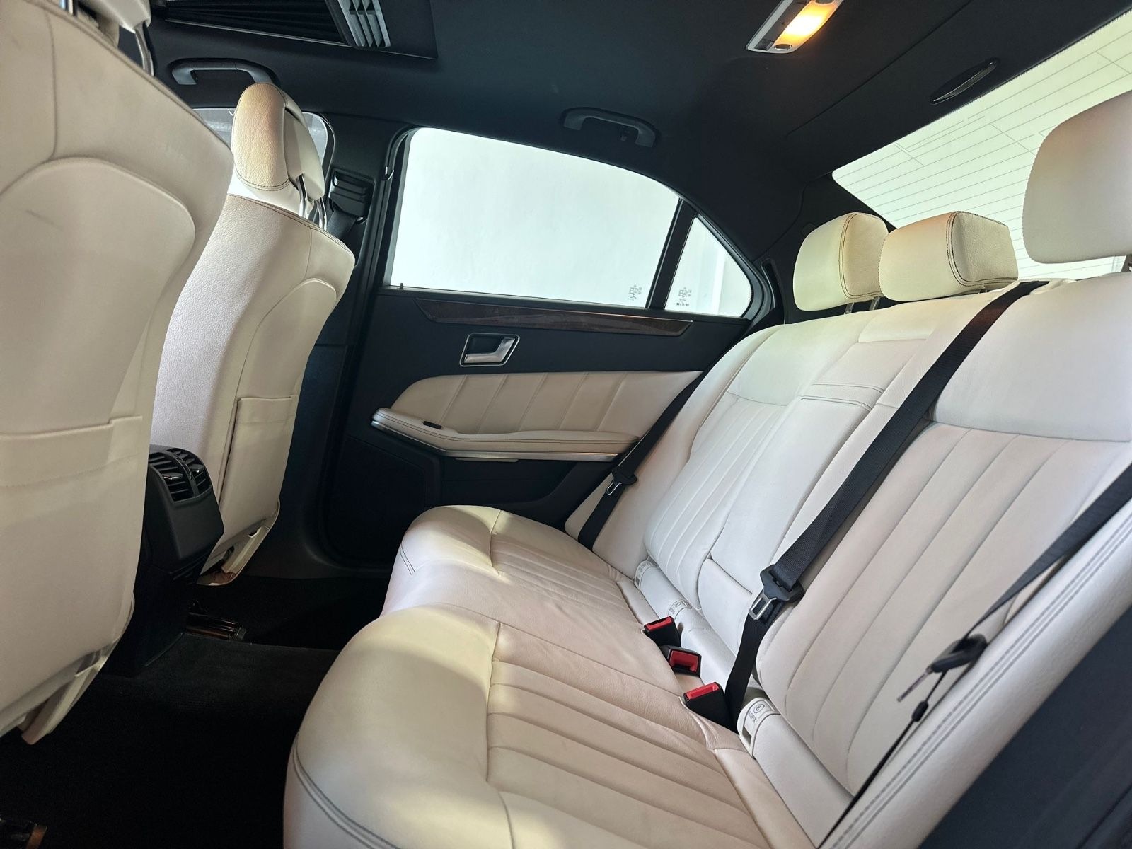 Mercedes-Benz E 220 BlueTec Lim. 9G-Tronic Voll 1.-Hand EURO6 foto 12