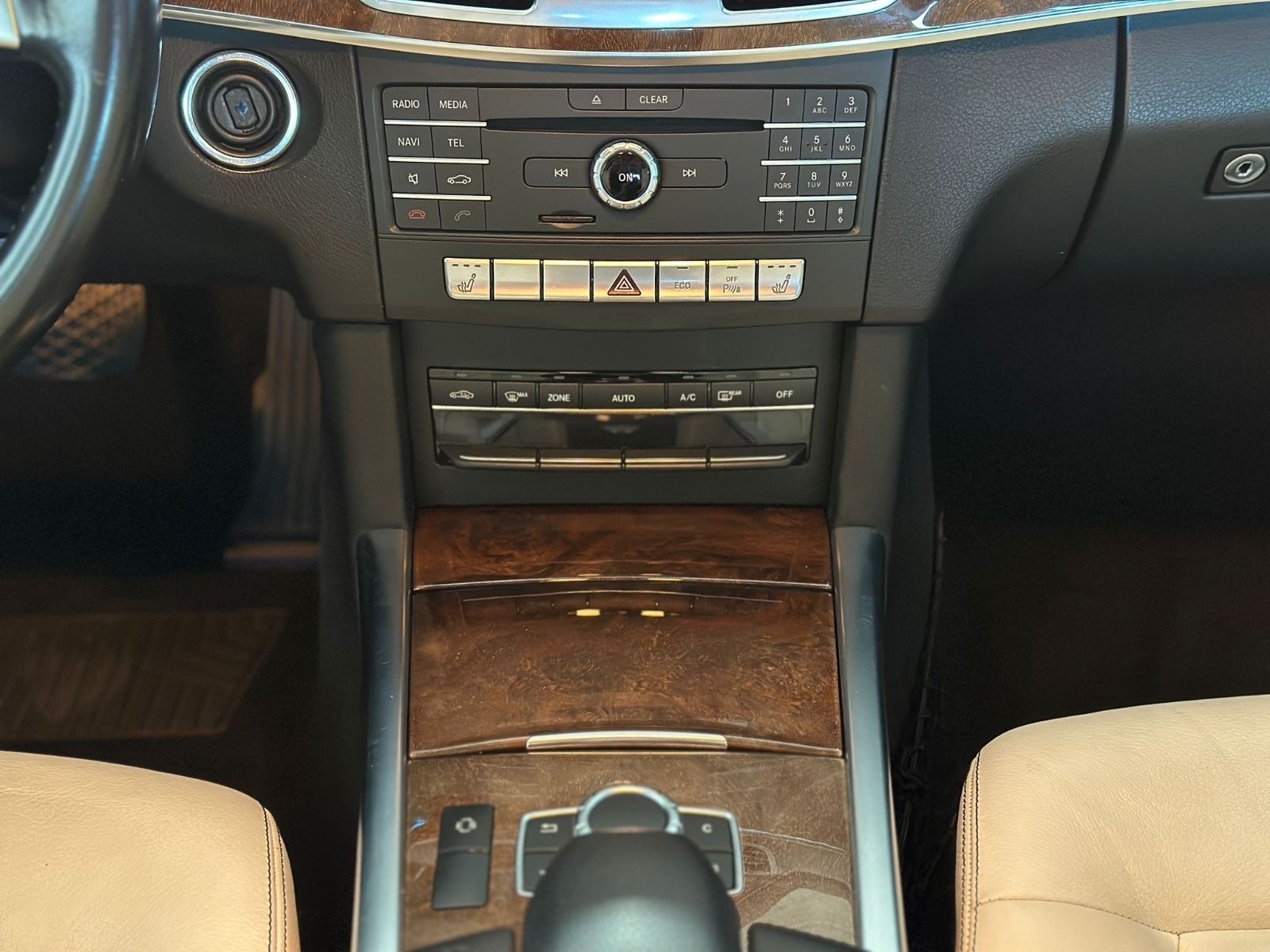 Mercedes-Benz E 220 BlueTec Lim. 9G-Tronic Voll 1.-Hand EURO6 foto 20