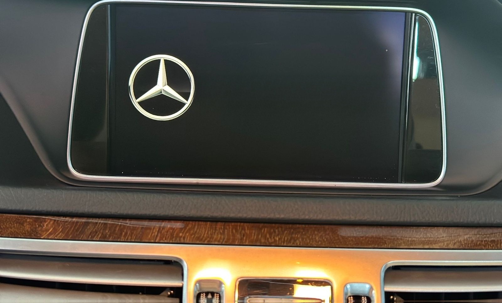 Mercedes-Benz E 220 BlueTec Lim. 9G-Tronic Voll 1.-Hand EURO6 foto 29