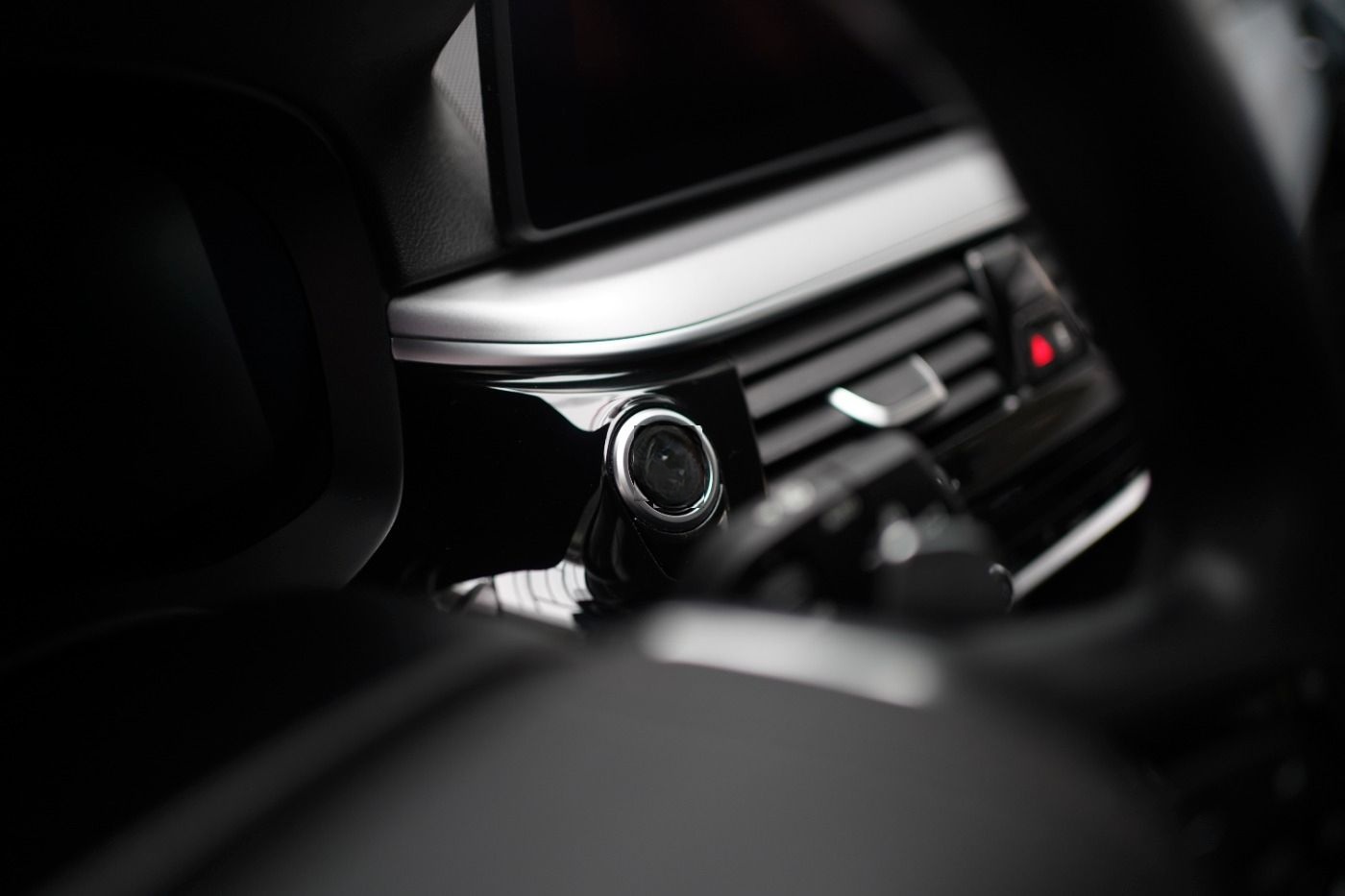 BMW 530d xDrive +ParkingAssist+AHK+HarmanKardonSyste foto 14