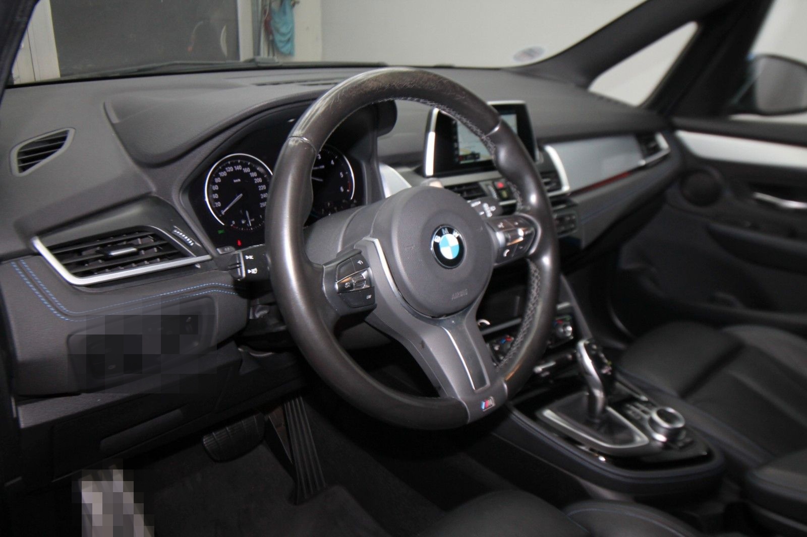 BMW 220d Gran Tourer xDrive M Sport foto 24