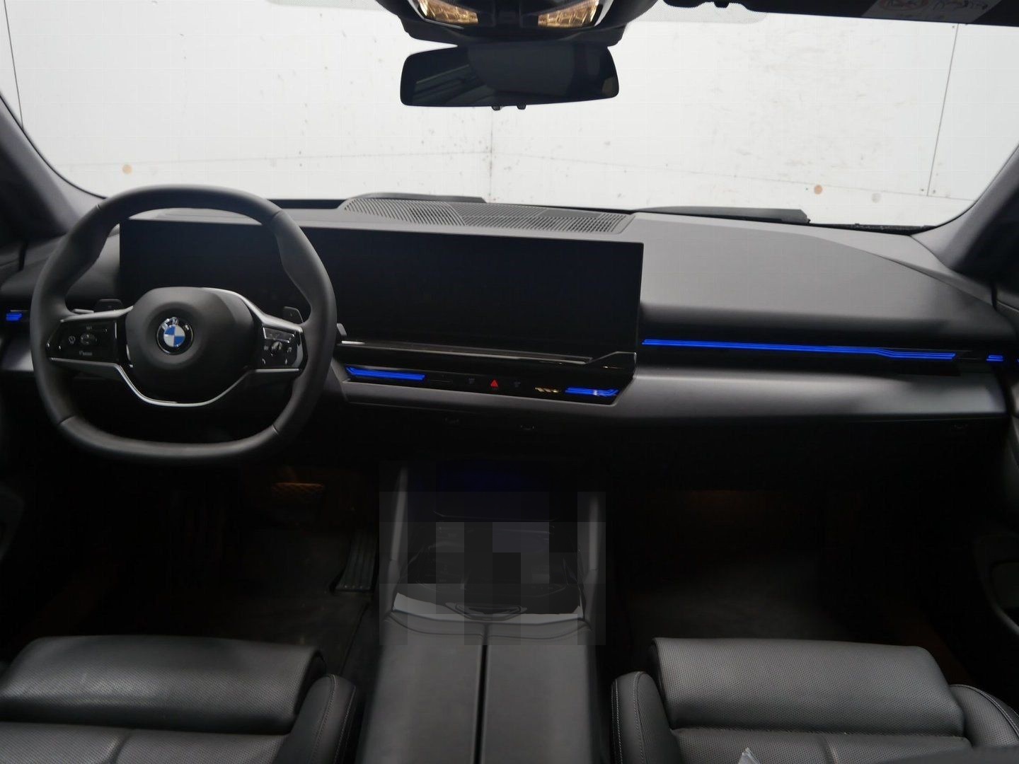 BMW 520d xDrive PANO+HUD+STANDHZ+DAP+PAP+ICONIC GLOW foto 11