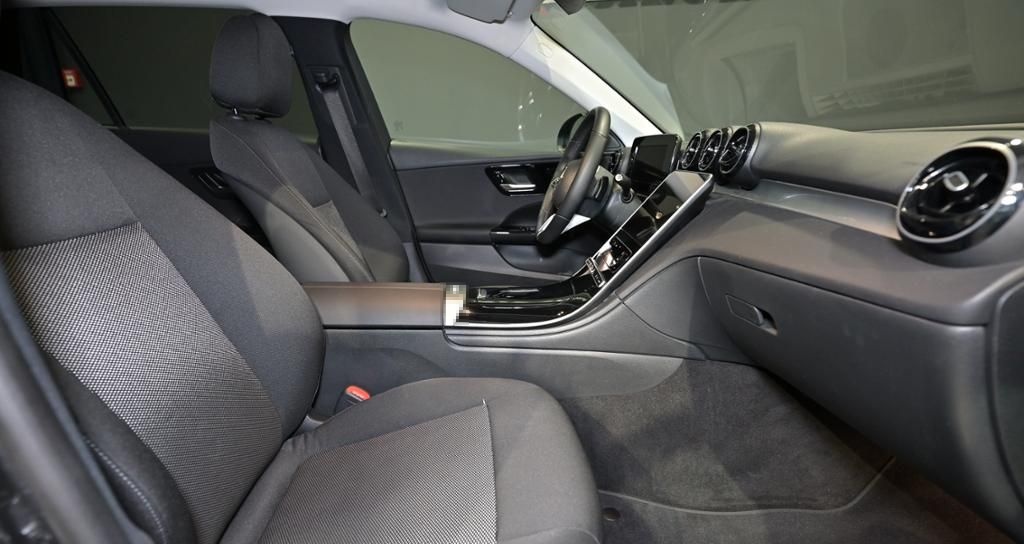 Mercedes-Benz C 200 d T AVANTGARDE/DIGITAL LIGHT/DISTRO/NIGHT foto 5
