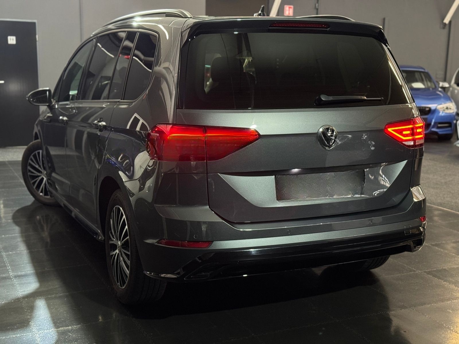 Volkswagen Touran Highline R-Line/DSG/Massage/Navi/LED/Temp foto 12