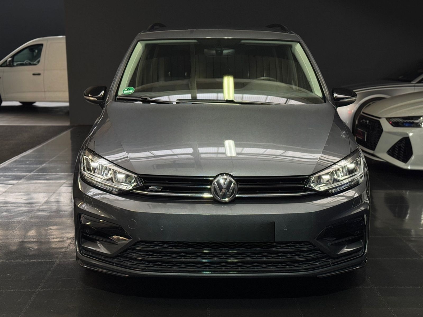 Volkswagen Touran Highline R-Line/DSG/Massage/Navi/LED/Temp foto 3