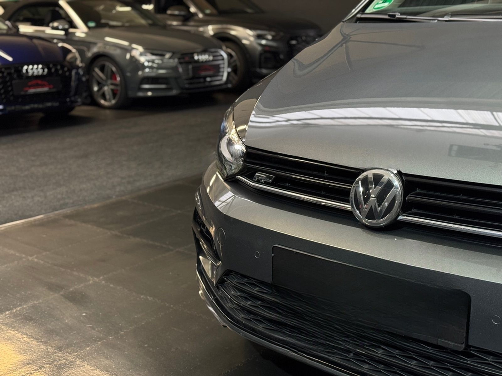 Volkswagen Touran Highline R-Line/DSG/Massage/Navi/LED/Temp foto 31