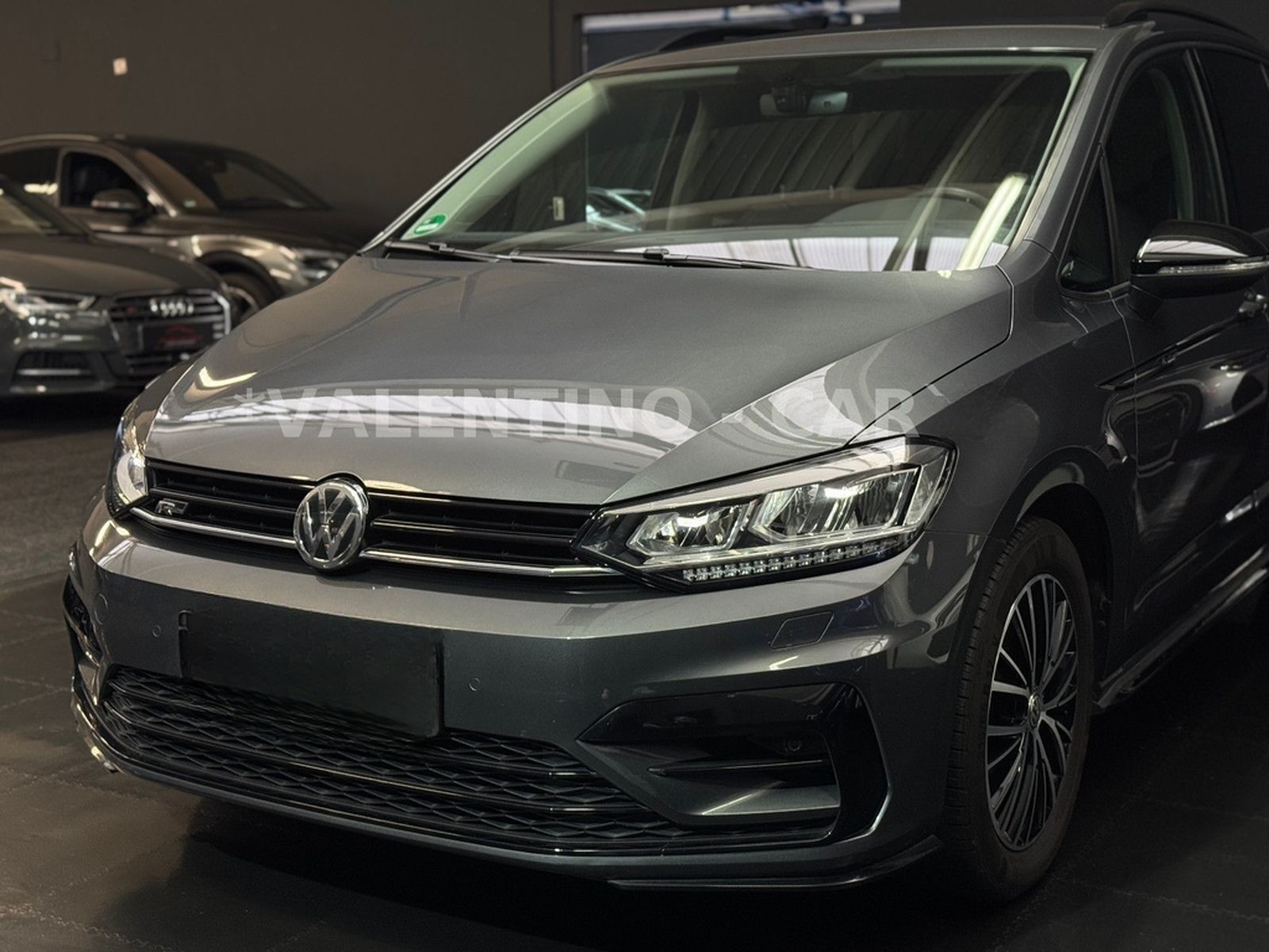 Volkswagen Touran Highline R-Line/DSG/Massage/Navi/LED/Temp foto 32