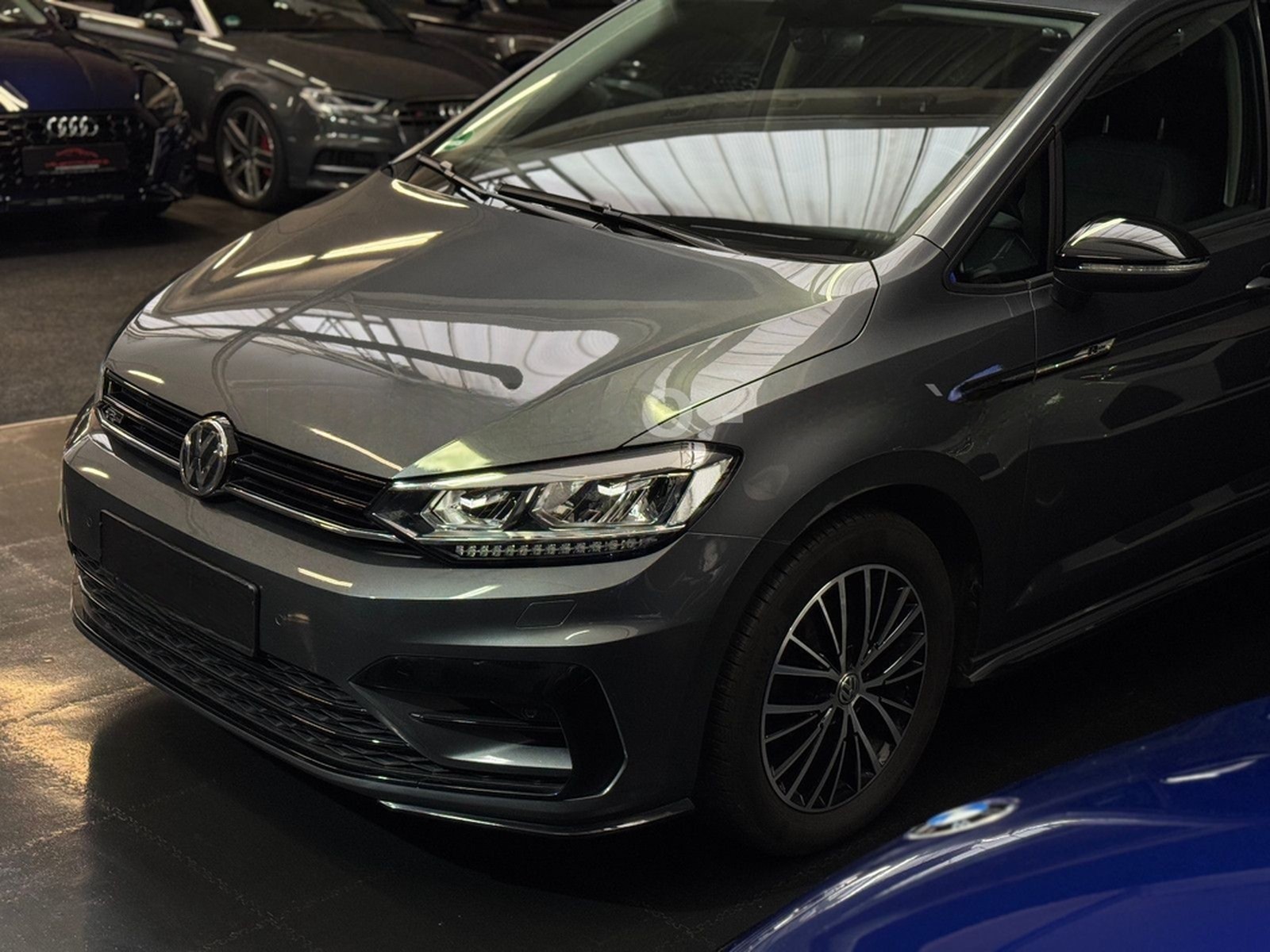 Volkswagen Touran Highline R-Line/DSG/Massage/Navi/LED/Temp foto 33
