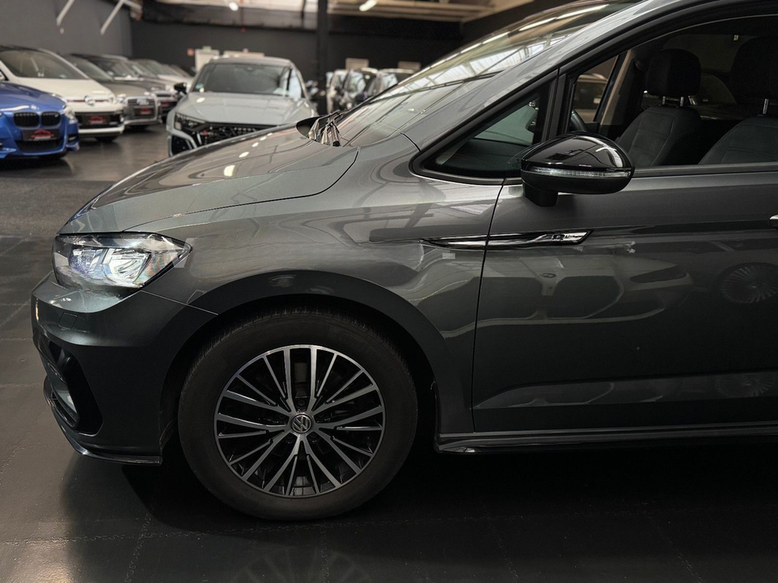 Volkswagen Touran Highline R-Line/DSG/Massage/Navi/LED/Temp foto 48