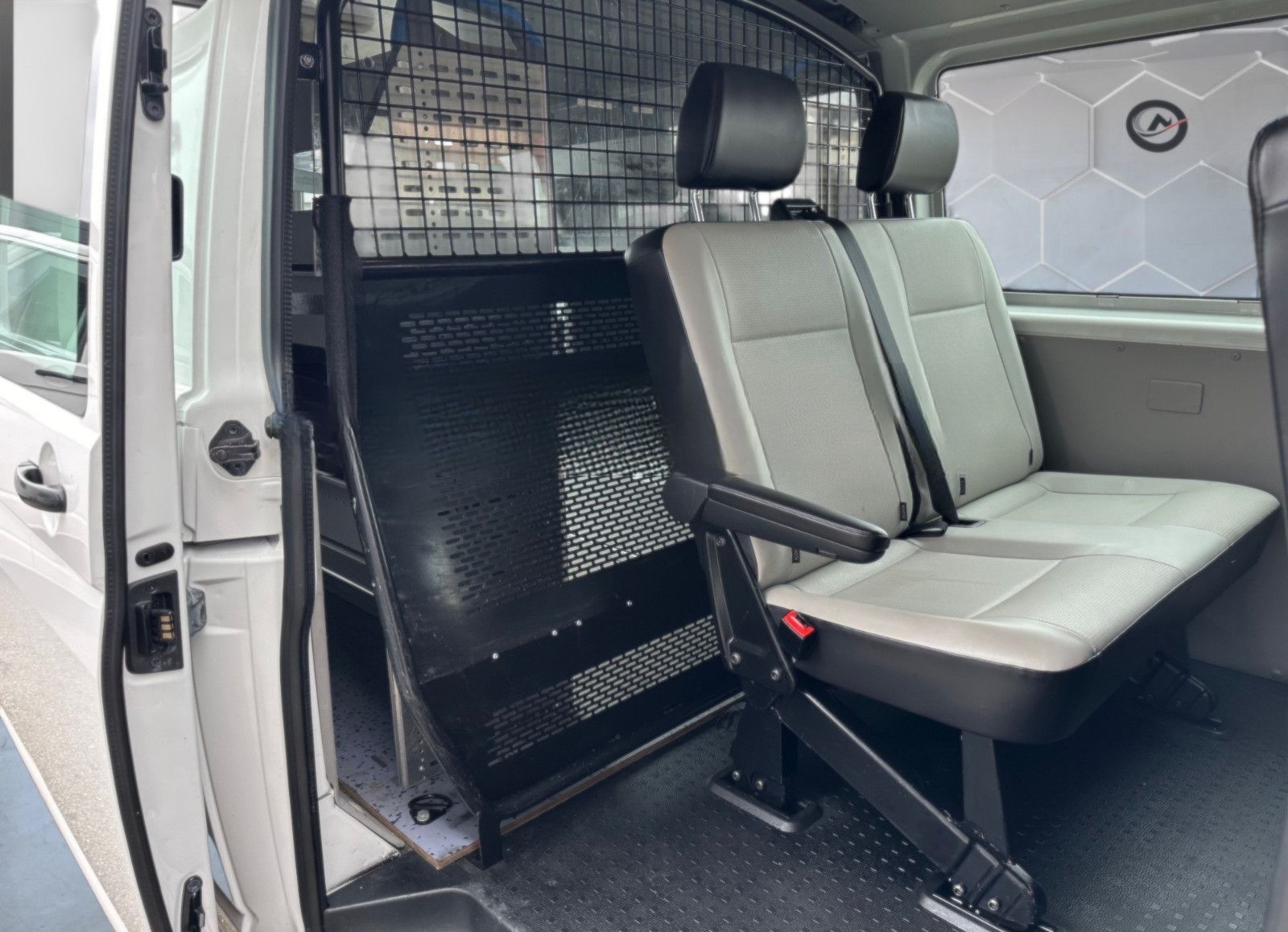 Volkswagen T6*4Mot.*Lang*DoKa*6Sitz.*AHK*STHz.*230V*Sortimo foto 5
