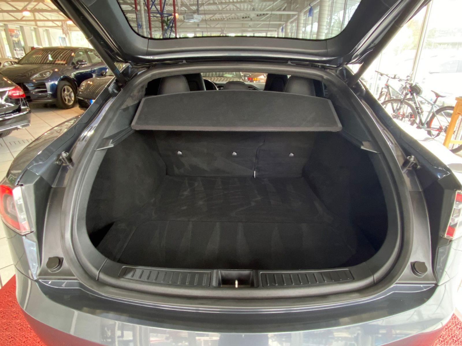 Tesla Model S 75D +NAVI+LEDER+LED+PANORAMA+SHZ+ foto 17