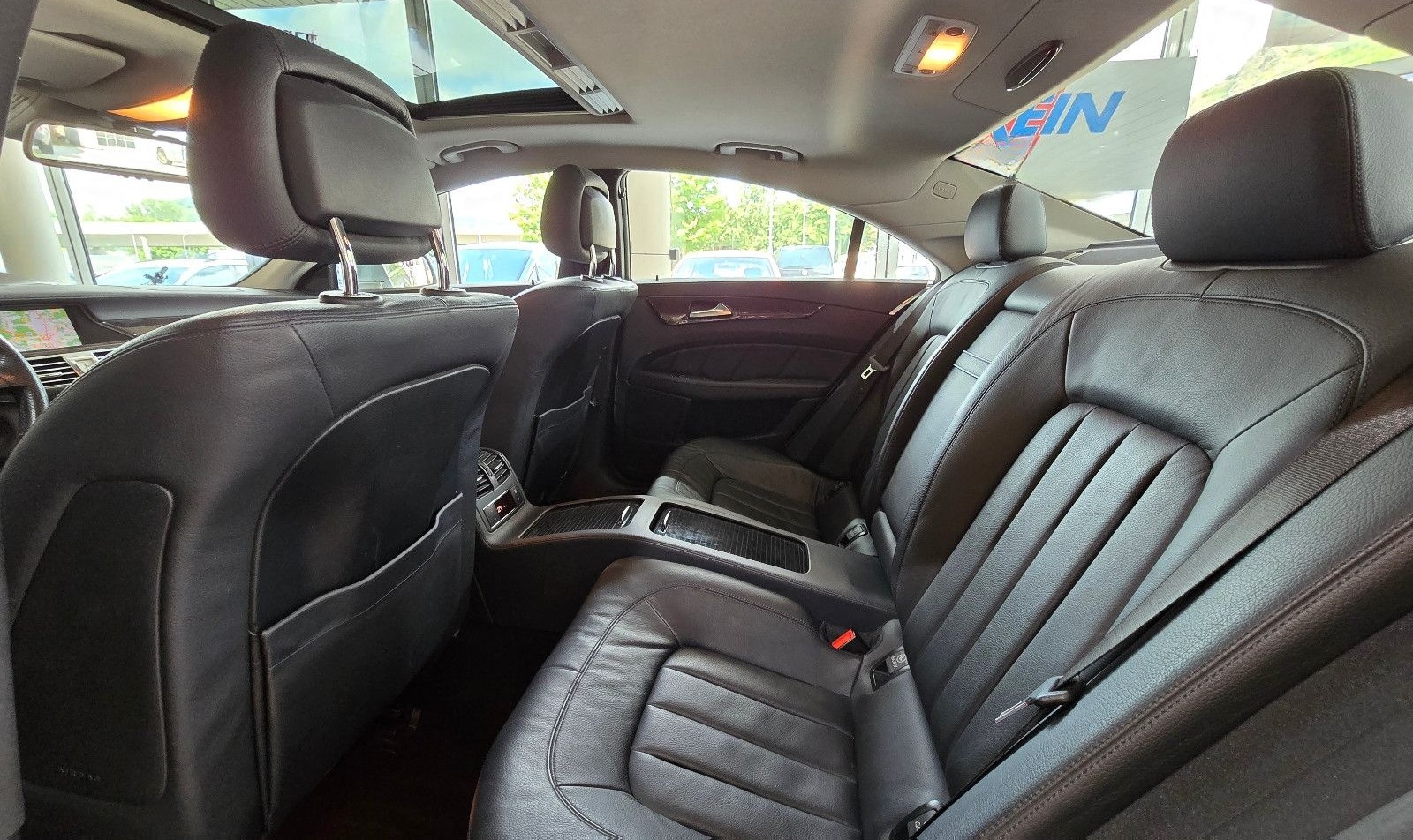 Mercedes-Benz CLS 500 4MATIC AMG ++NAVI+LED+GLASDACH+AIRMATIC+ foto 14