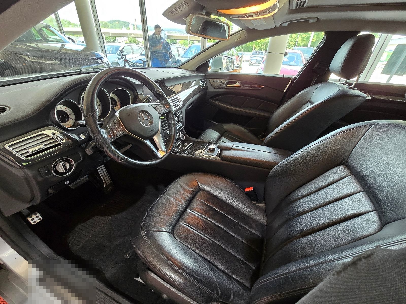 Mercedes-Benz CLS 500 4MATIC AMG ++NAVI+LED+GLASDACH+AIRMATIC+ foto 10