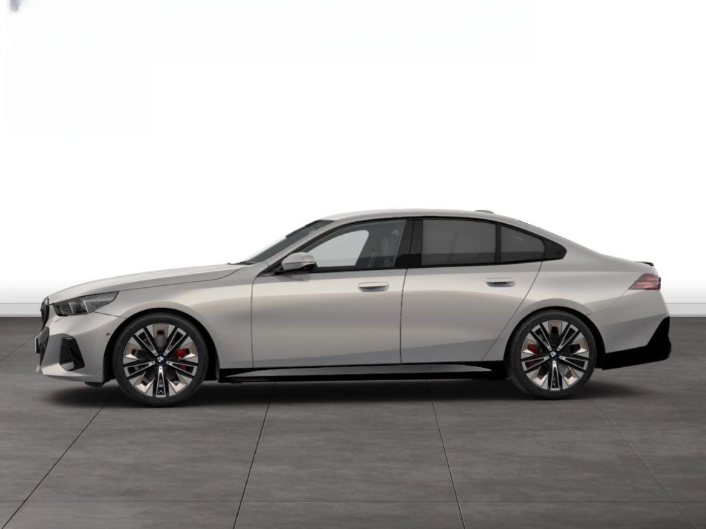 BMW 520d xDrive M SPORT PRO+AHK+HK SOUND+DAP+PAP+HUD foto 6
