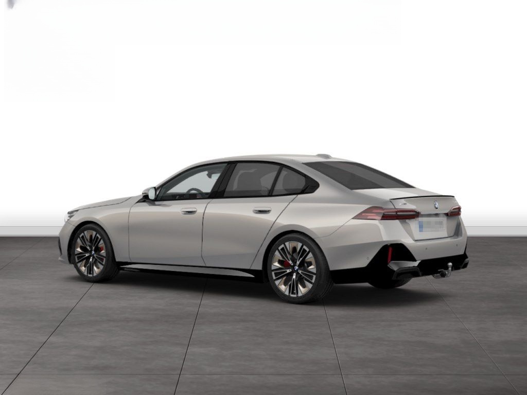 BMW 520d xDrive M SPORT PRO+AHK+HK SOUND+DAP+PAP+HUD foto 7