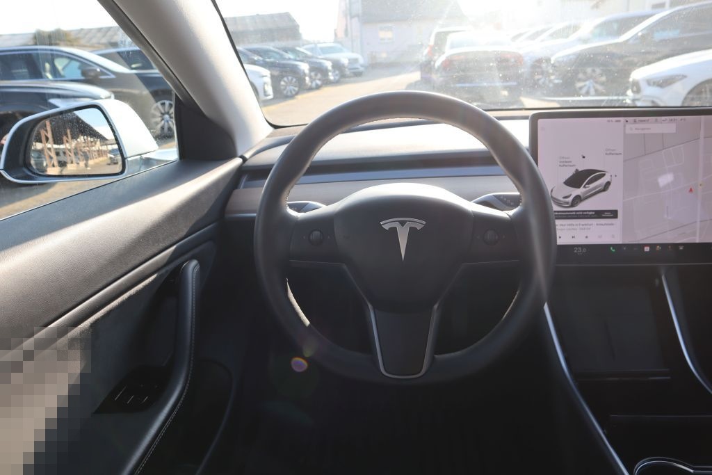 Tesla Model 3 Langstreckenbatt. Allradantrieb Dual Mot foto 17
