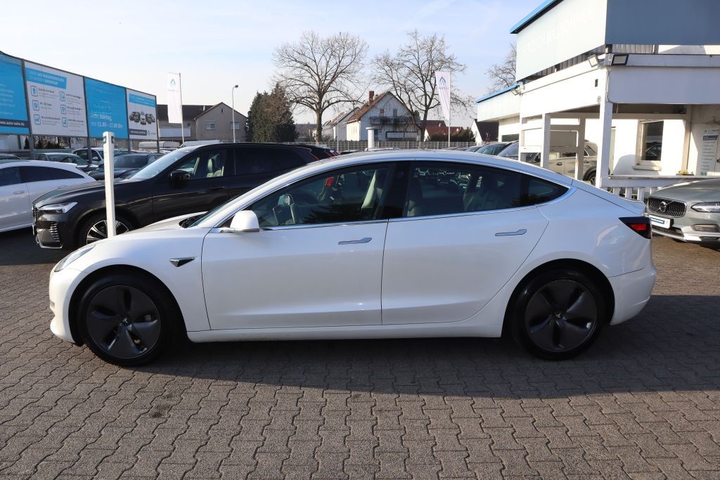 Tesla Model 3 Langstreckenbatt. Allradantrieb Dual Mot foto 10