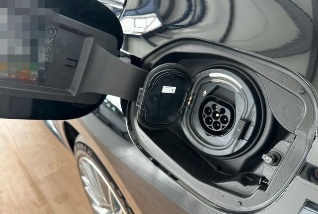 Mercedes-Benz E 53 Hybrid 4M+ PREMIUM+PANORAMA+BURMESTER+360° foto 9