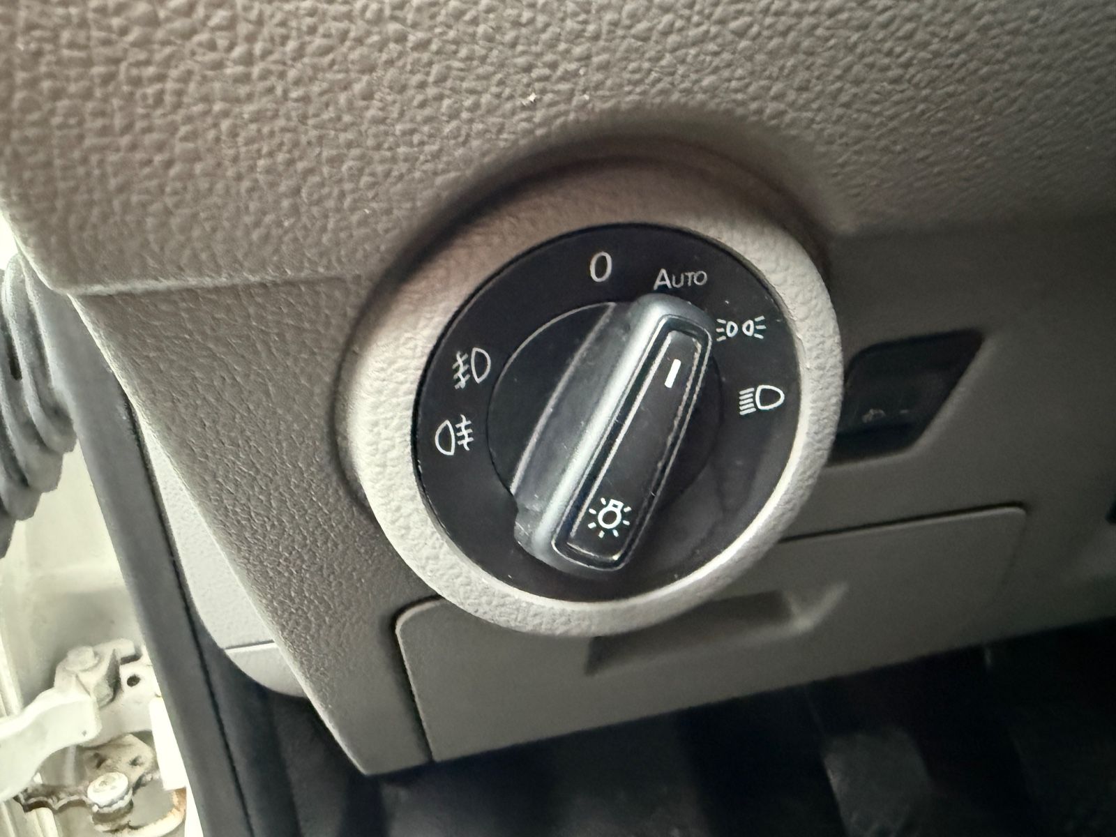 Volkswagen T6 Transporter-AHK- foto 25