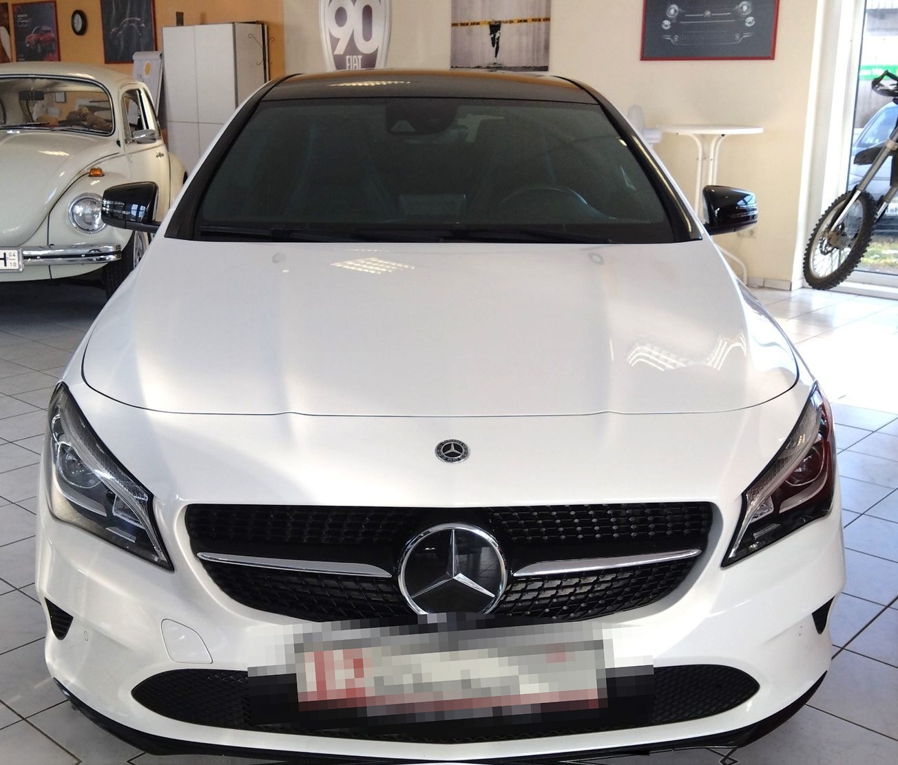 Mercedes-Benz CLA Shooting Brake CLA 200 AHK Panoramadach foto 5