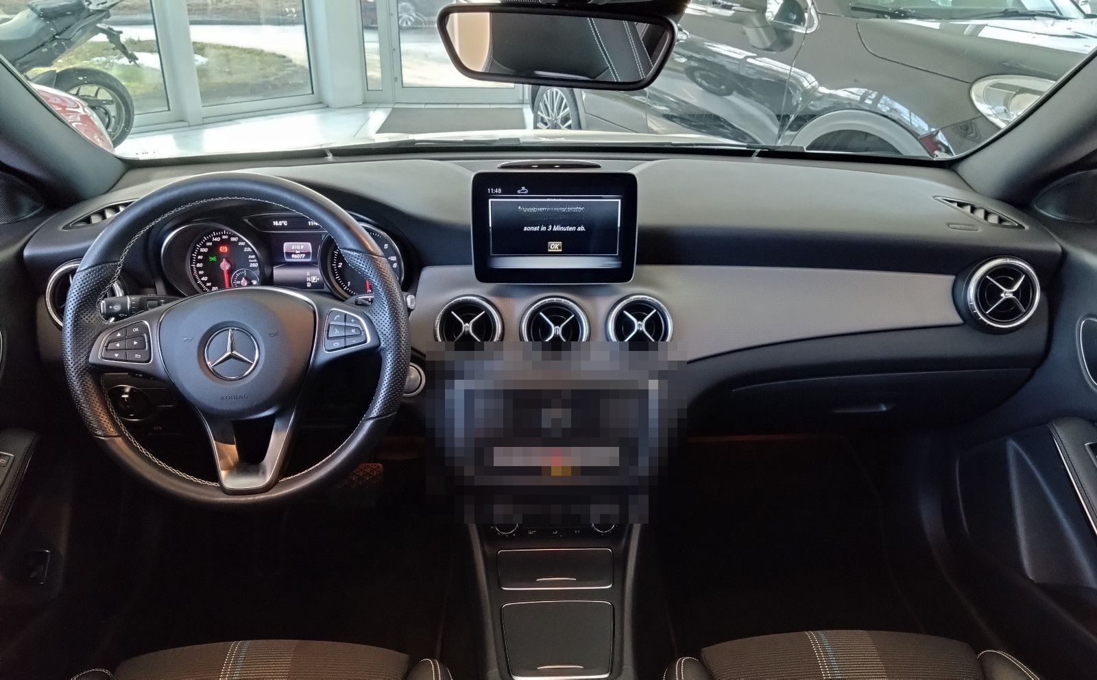 Mercedes-Benz CLA Shooting Brake CLA 200 AHK Panoramadach foto 6