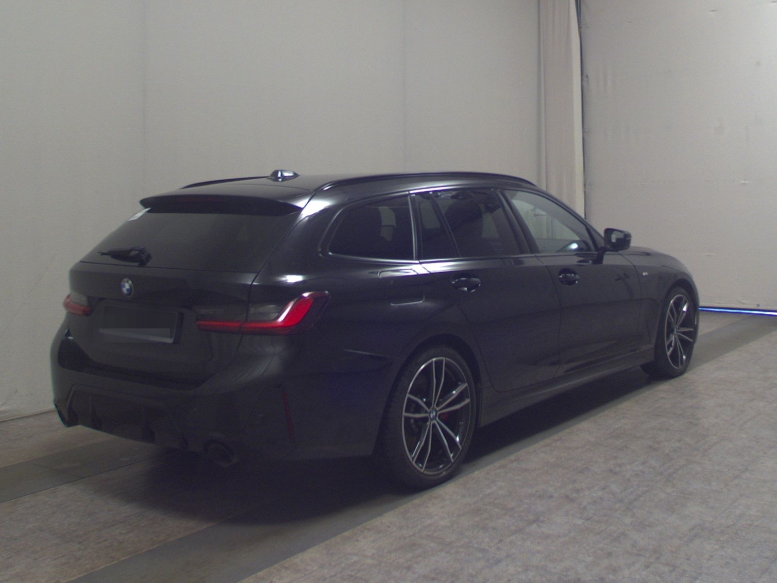 BMW 320dA Touring xDr M-Sport Navi LED Curved HiFi foto 4