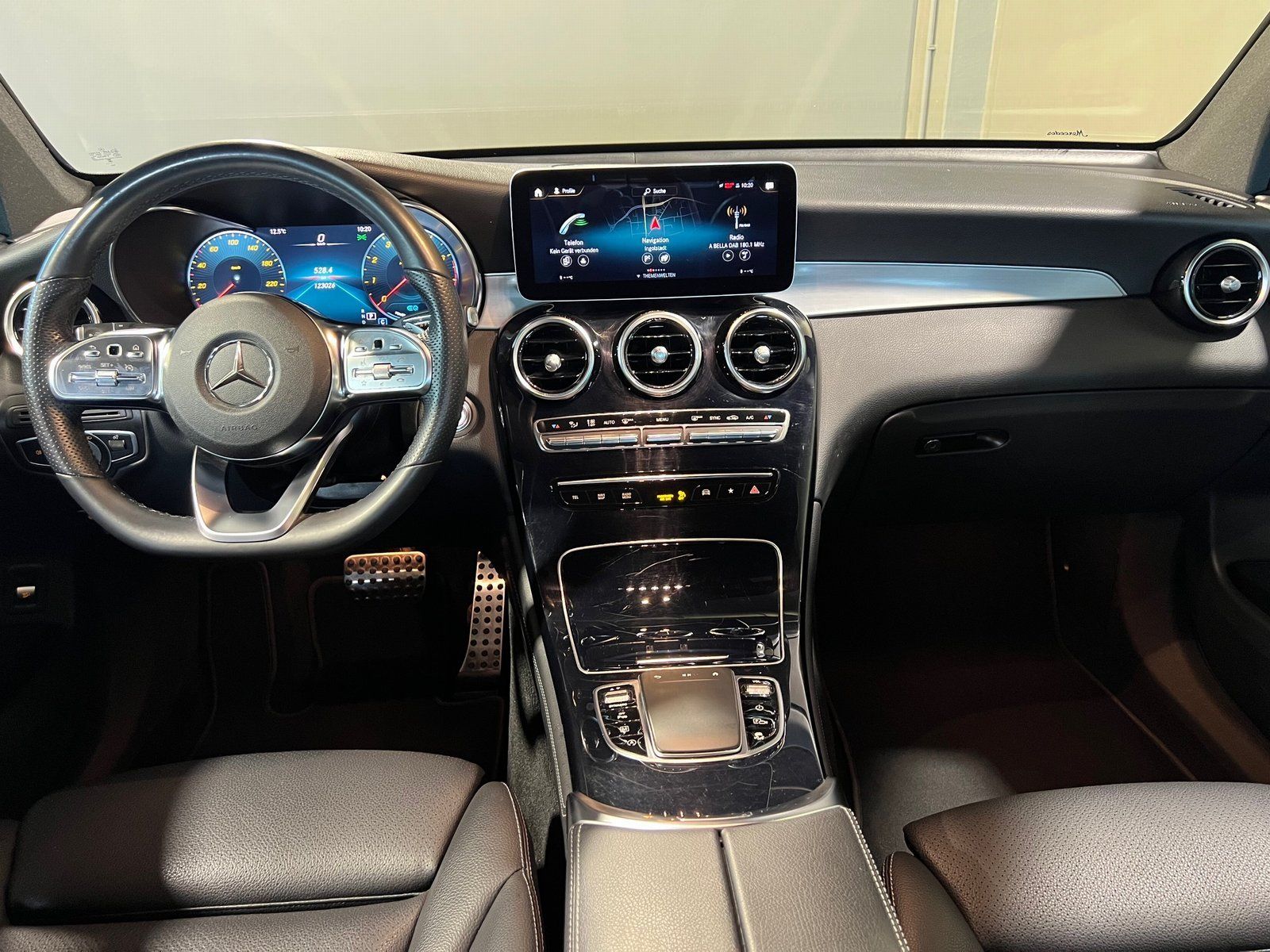 Mercedes-Benz GLC 300 4M AMG Sound/Totw/MBUX/360°/ele.Heck/20" foto 5