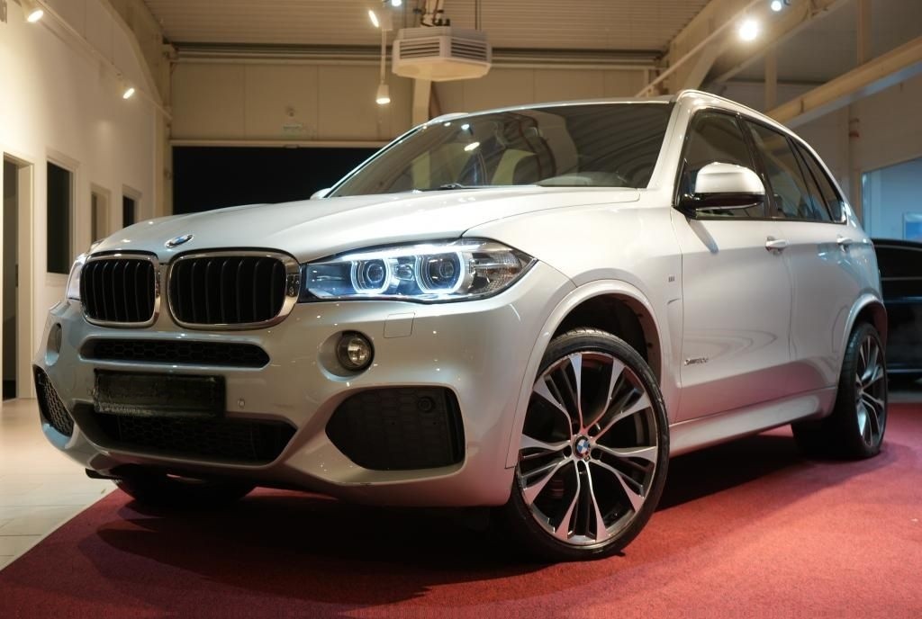 BMW X5 xDrive30d M Sport *7-Sitzer*LED*Navi*LEDER* foto 3