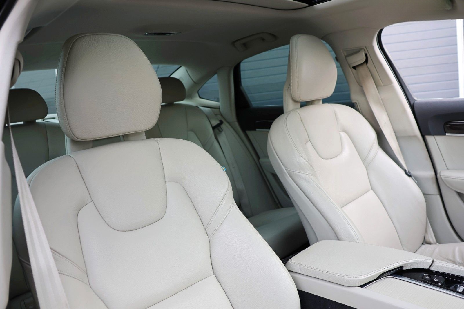 Volvo S90 T6 AWD 320PS/Pilot Assist/360°/FullLED/4xSHZ foto 19