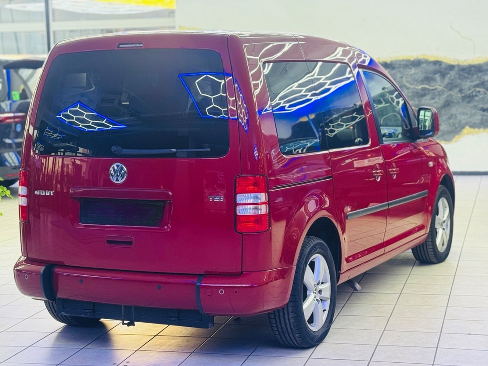 Volkswagen Caddy Behindertengerecht-Rampe+Elk. Schwenksitz foto 13
