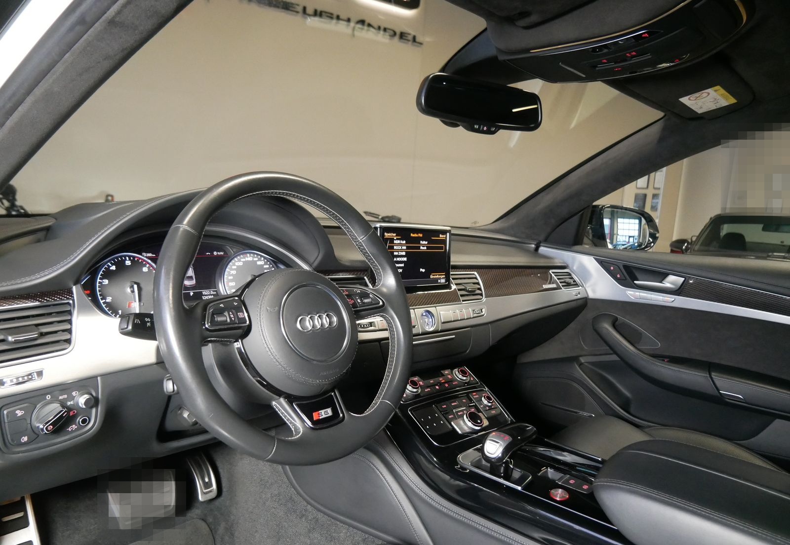 Audi S8 Plus quattro HUD Pano Bose MMI Touch Keramik foto 11