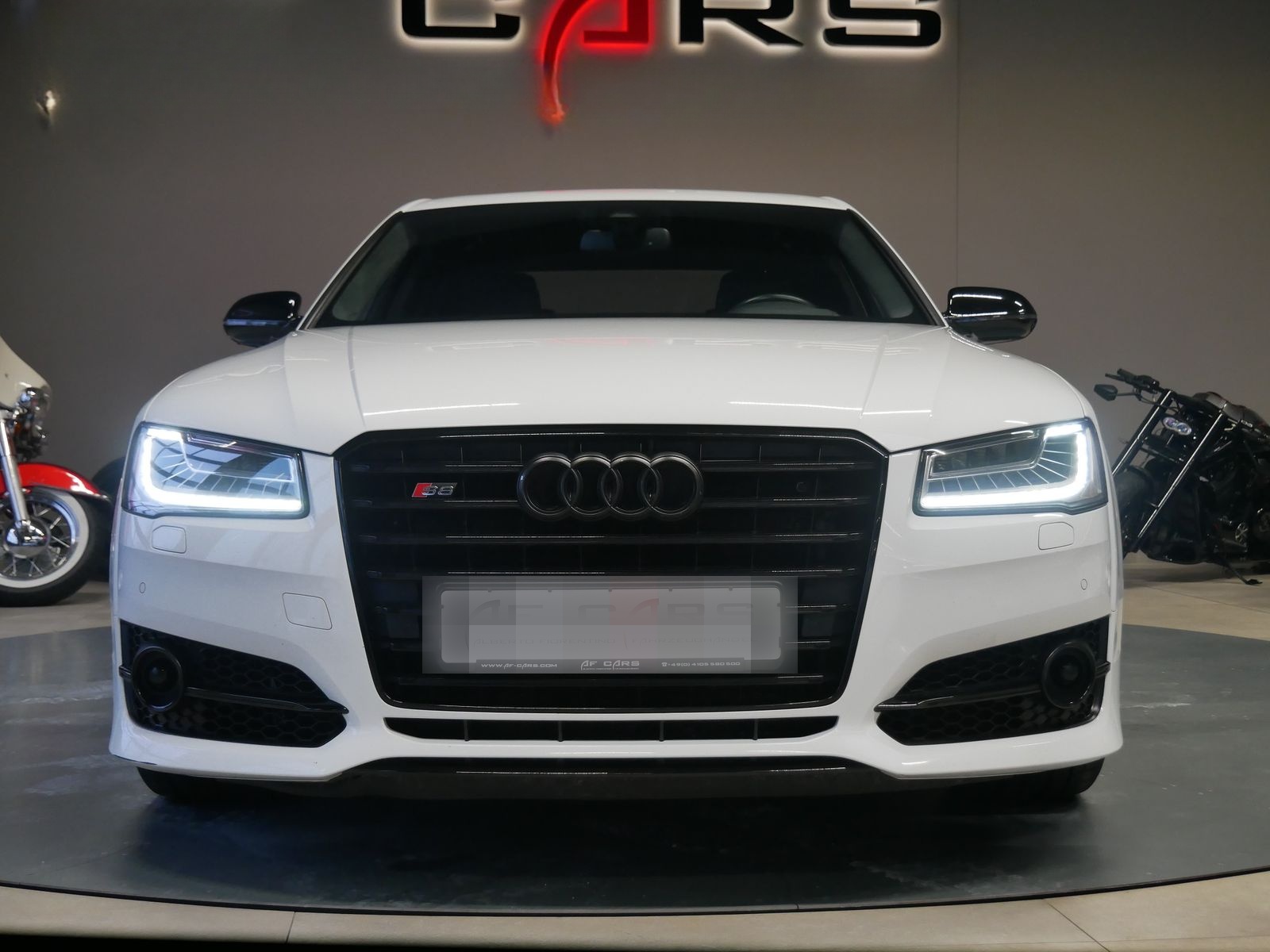 Audi S8 Plus quattro HUD Pano Bose MMI Touch Keramik foto 8