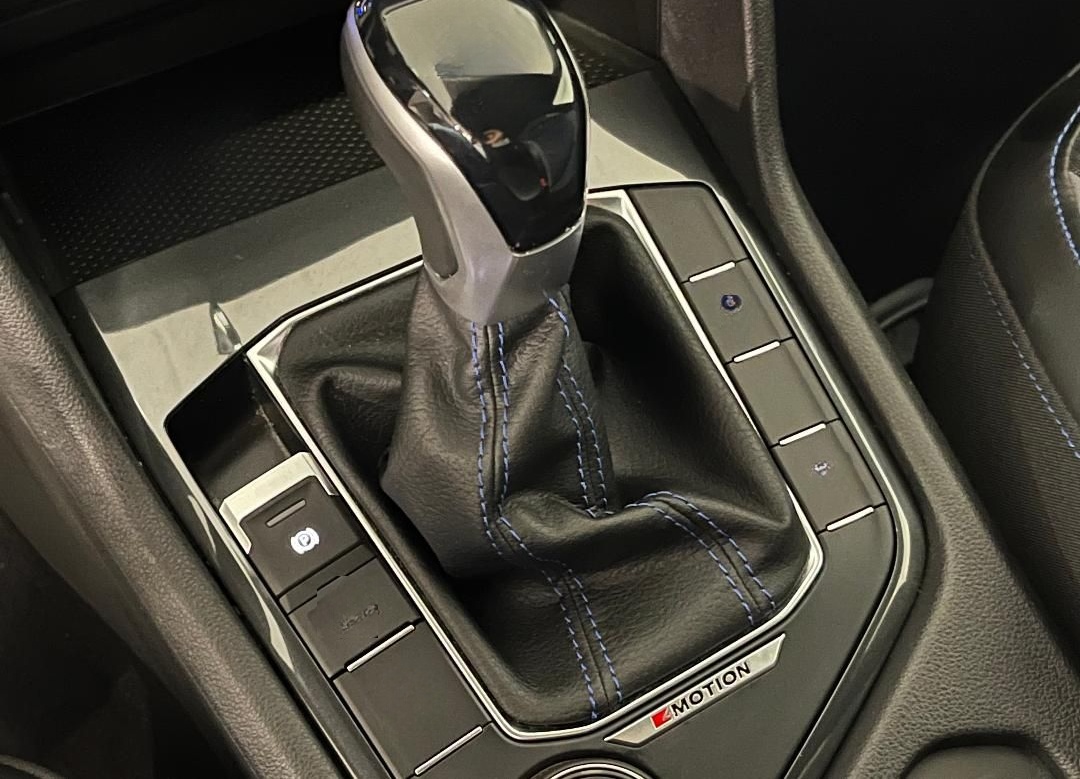 Volkswagen Tiguan R 2.0 TSI DSG 4mot. "Black Style"... foto 12