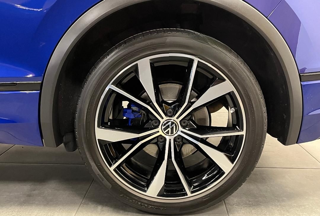 Volkswagen Tiguan R 2.0 TSI DSG 4mot. "Black Style"... foto 4