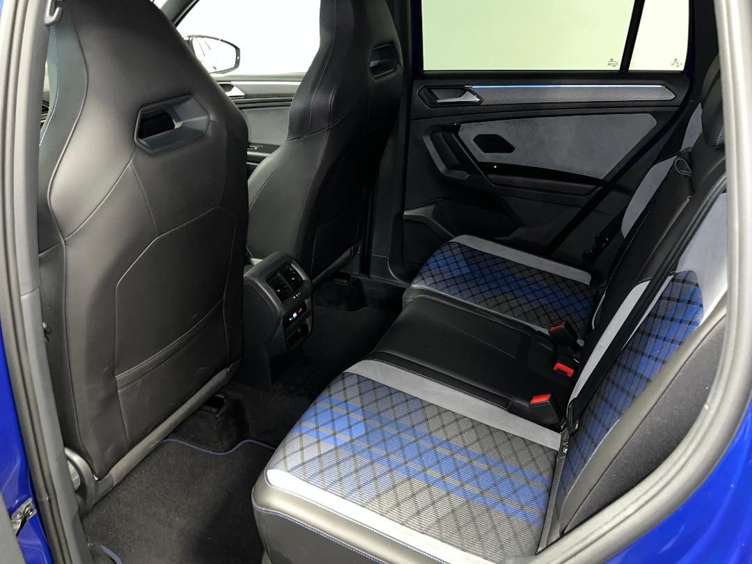 Volkswagen Tiguan R 2.0 TSI DSG 4mot. "Black Style"... foto 6