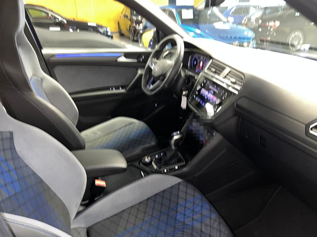 Volkswagen Tiguan R 2.0 TSI DSG 4mot. "Black Style"... foto 8