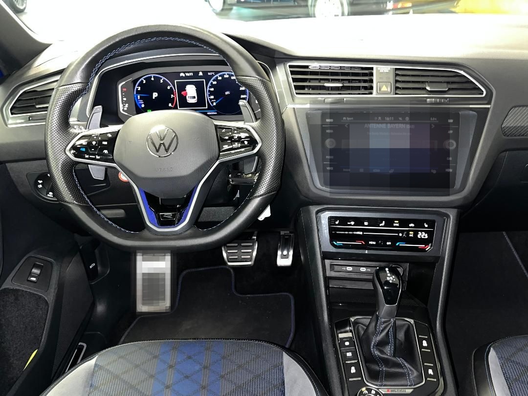 Volkswagen Tiguan R 2.0 TSI DSG 4mot. "Black Style"... foto 9
