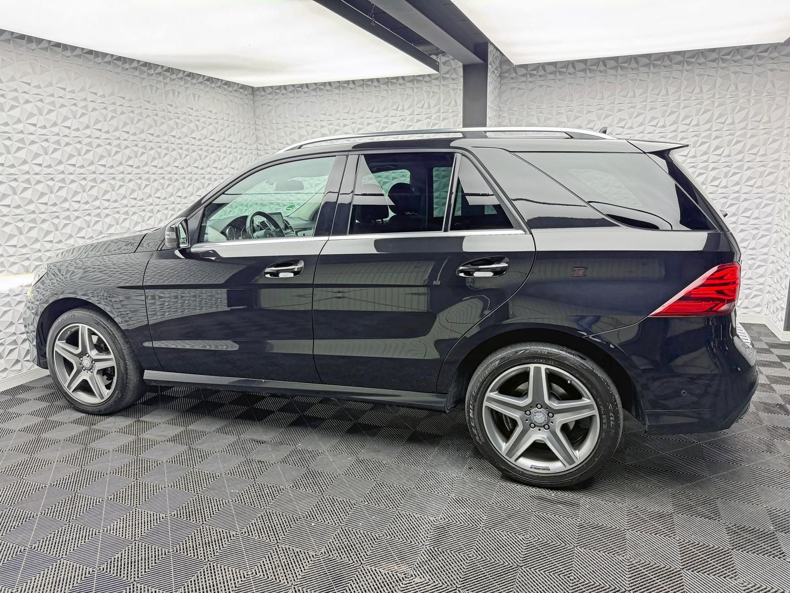 Mercedes-Benz GLE 350d AMG/AIRMATIC/STDHZG/DISTRO/H&K/PANO/AHK foto 6