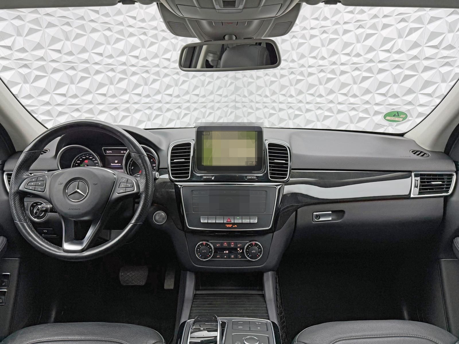 Mercedes-Benz GLE 350d AMG/AIRMATIC/STDHZG/DISTRO/H&K/PANO/AHK foto 8