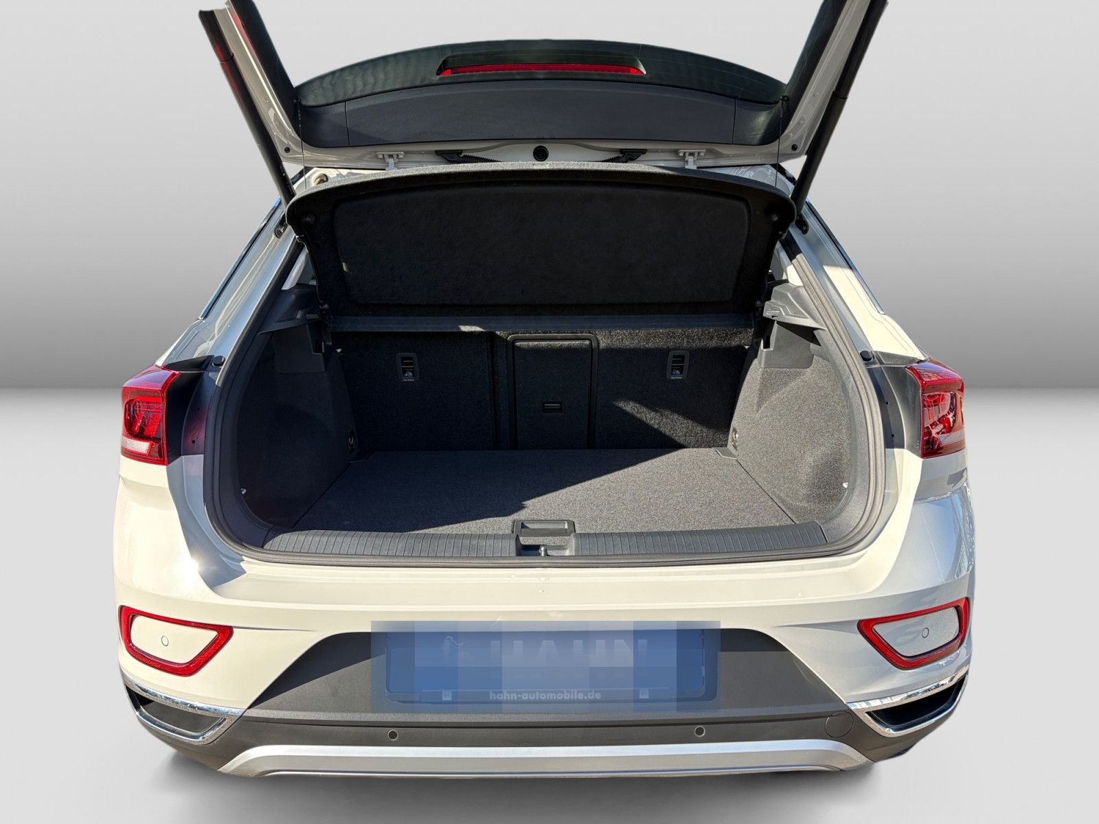 Volkswagen T-Roc 1,0TSI Style LED ACC KAM EHECK SITZHZ PARK foto 12