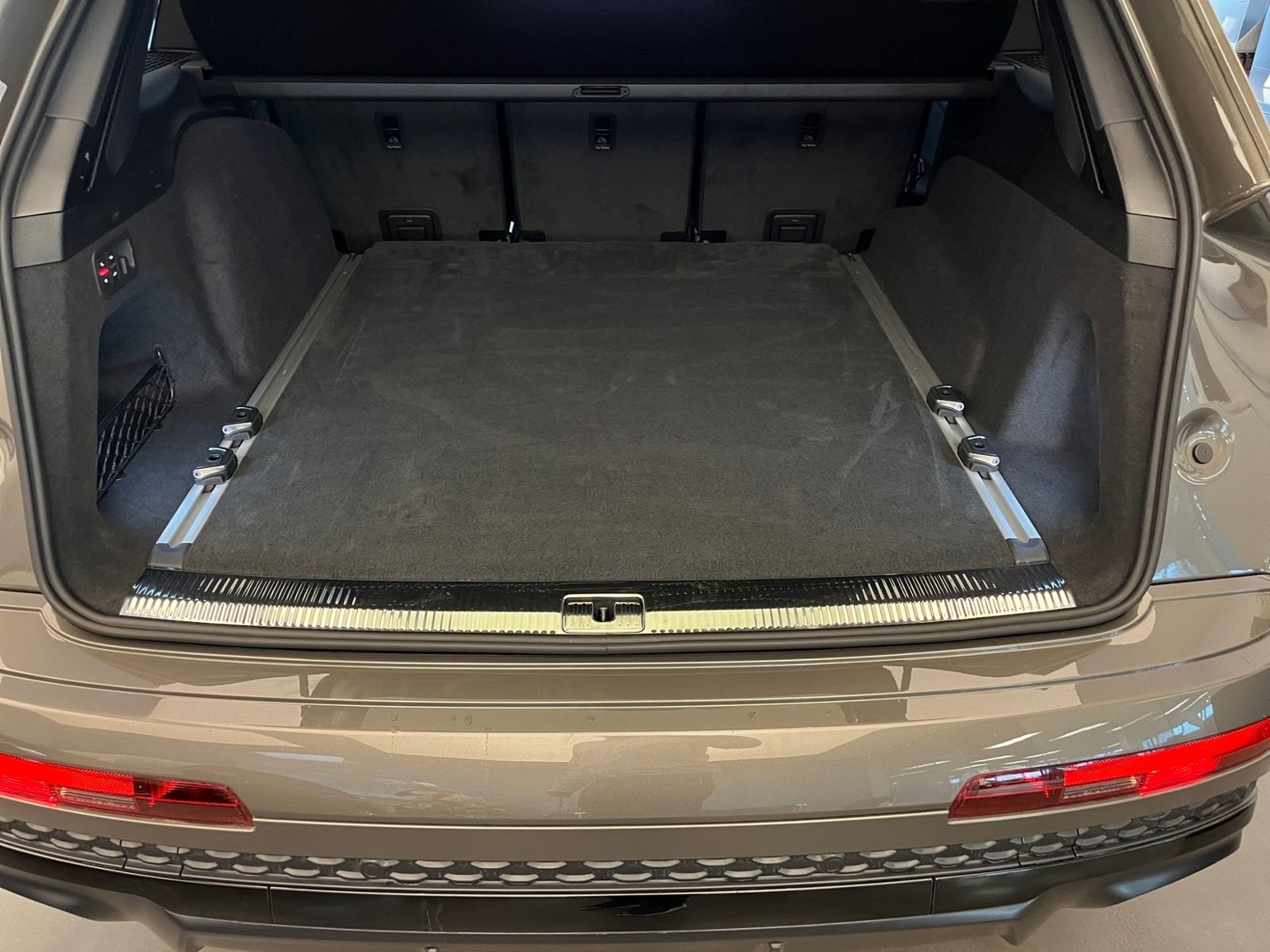 Audi Q7 3,0 TFSI e quattro S line Matrix AZV foto 9