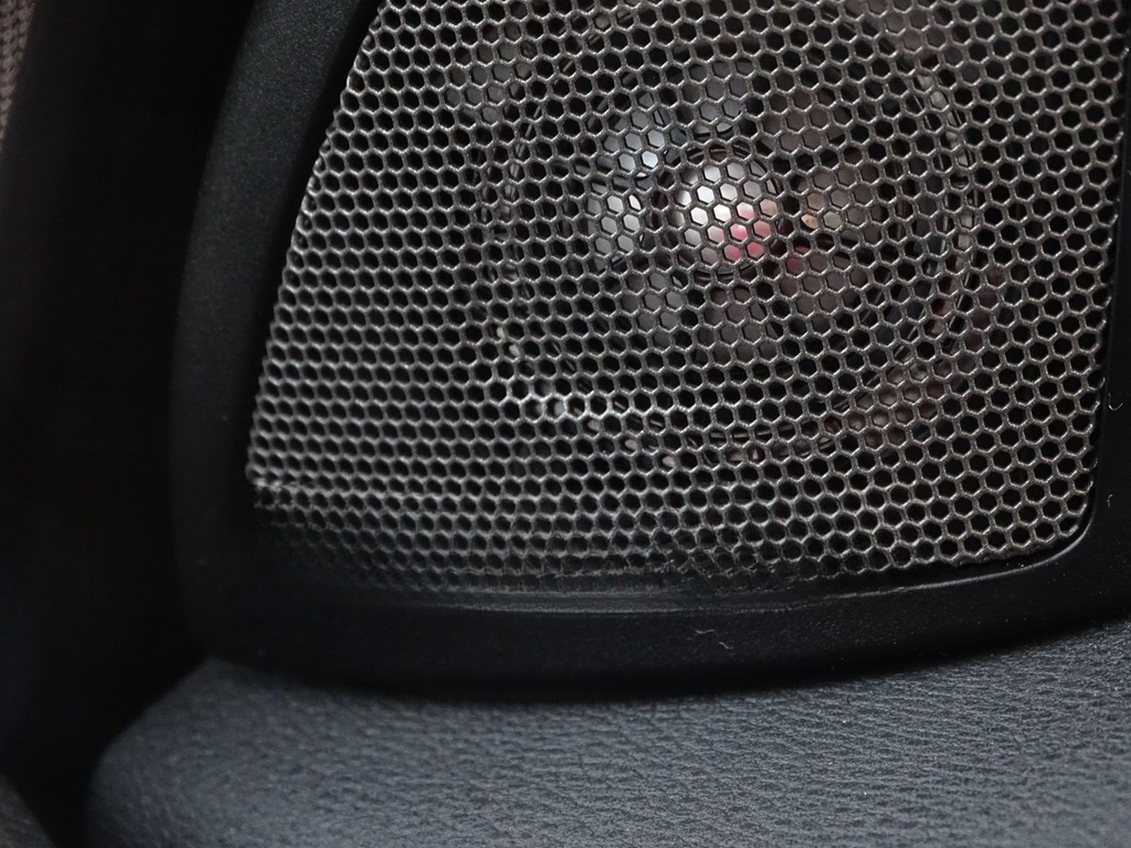 BMW X1 20d xDrive xLine LED Navi Kamera AHK Head-Up foto 29