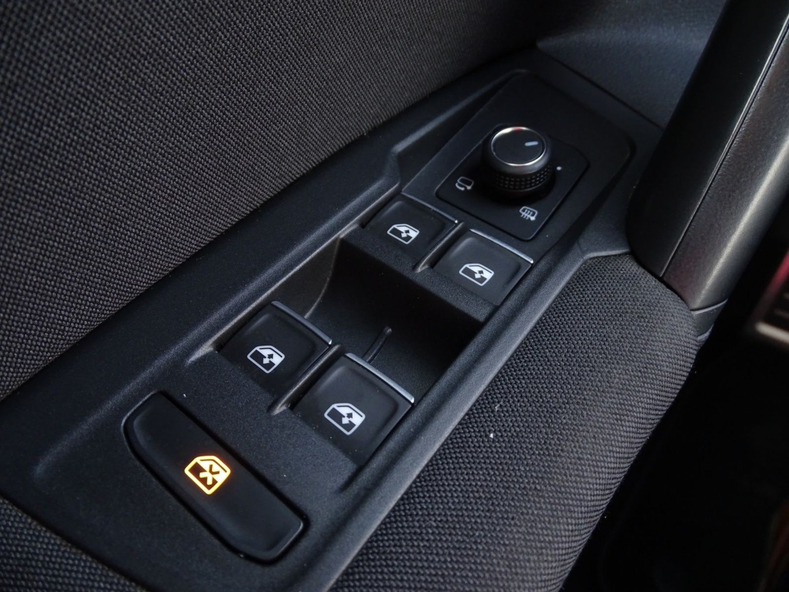 Volkswagen Tiguan 1.5 TSI Join DSG LED Navi ACC Kamera AHK foto 28