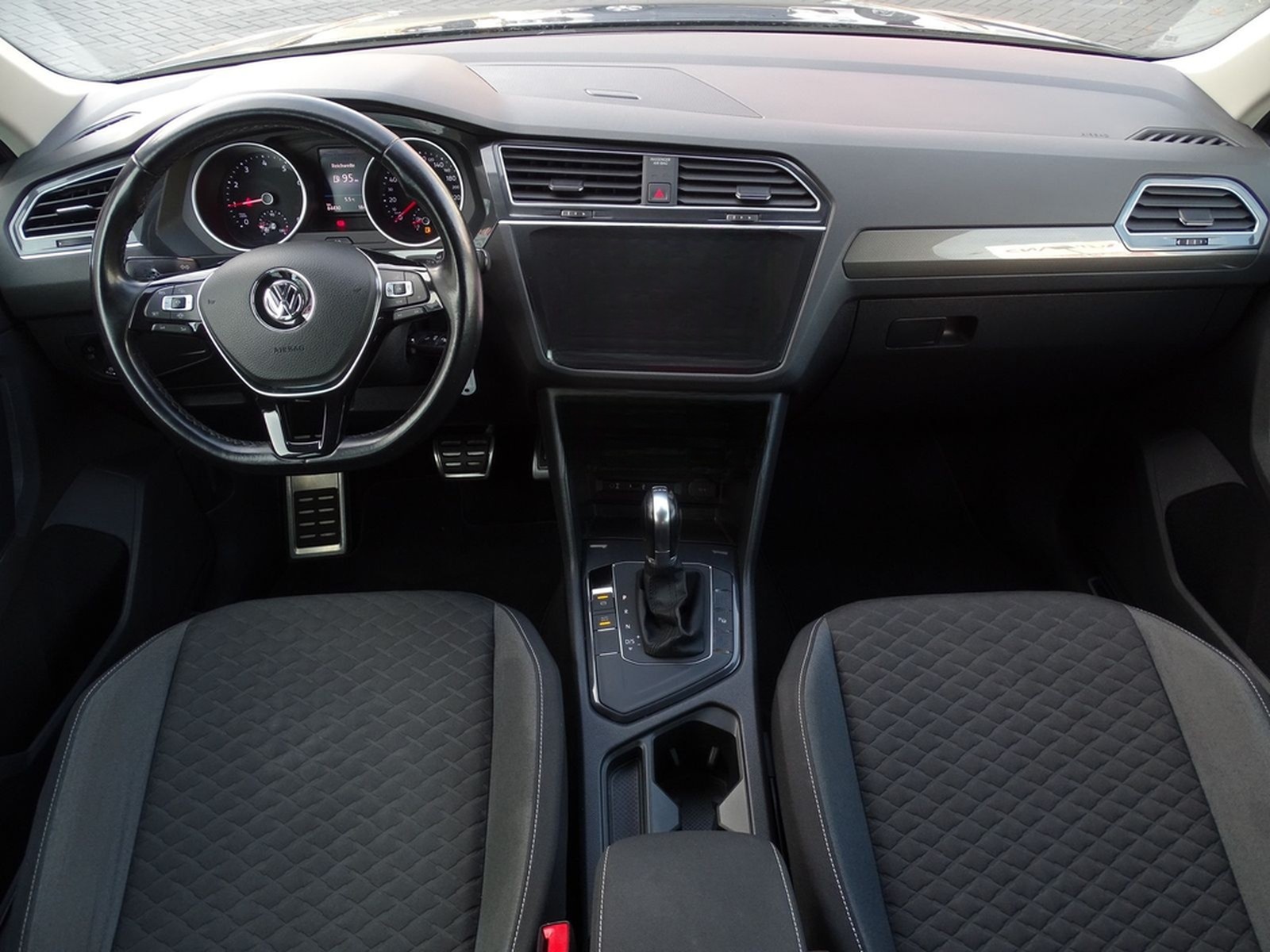 Volkswagen Tiguan 1.5 TSI Join DSG LED Navi ACC Kamera AHK foto 9