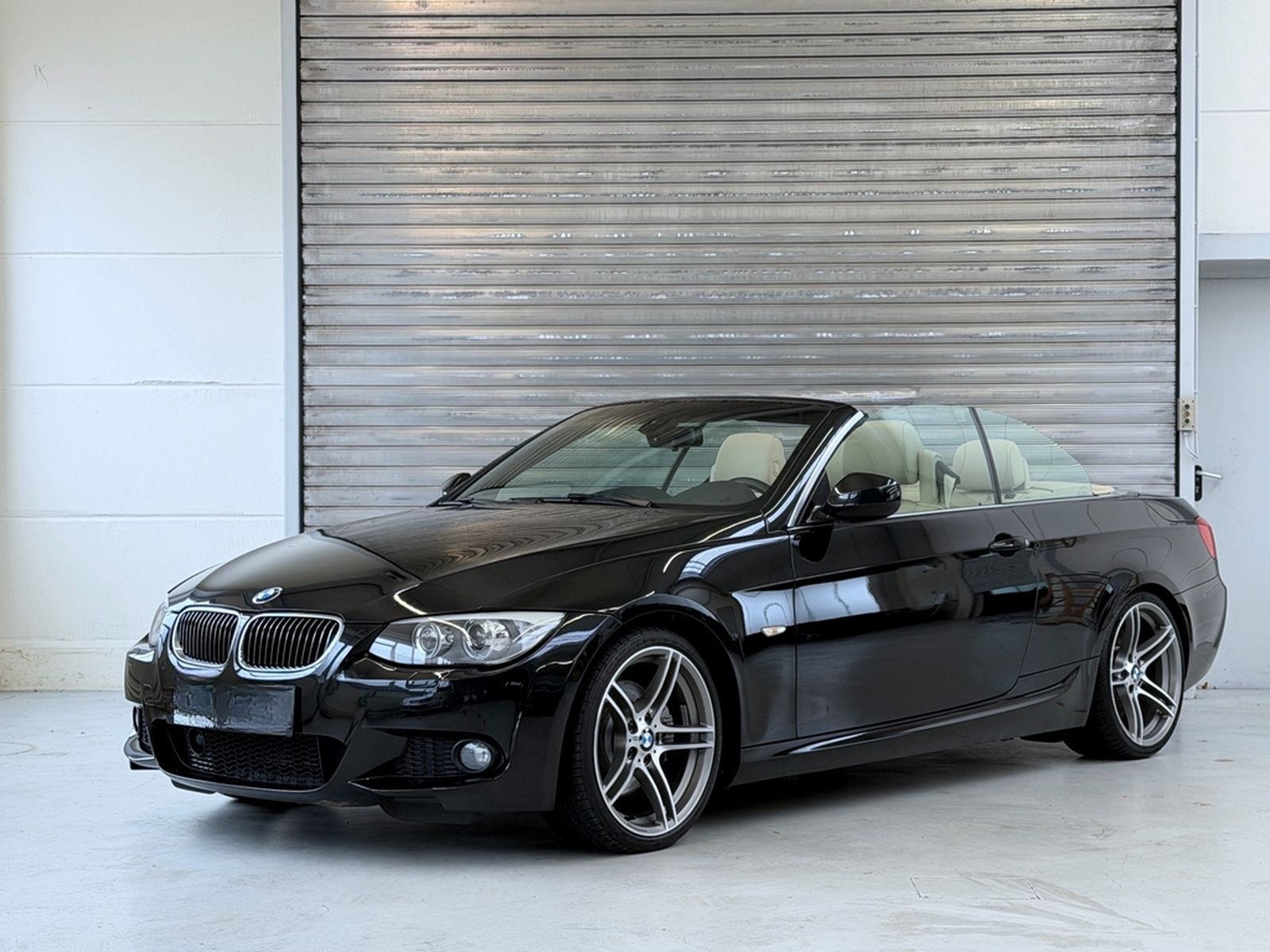BMW 330d Cabrio*M-Paket*Bi-Xenon*Navi*Har/Ka*Leder* foto 2