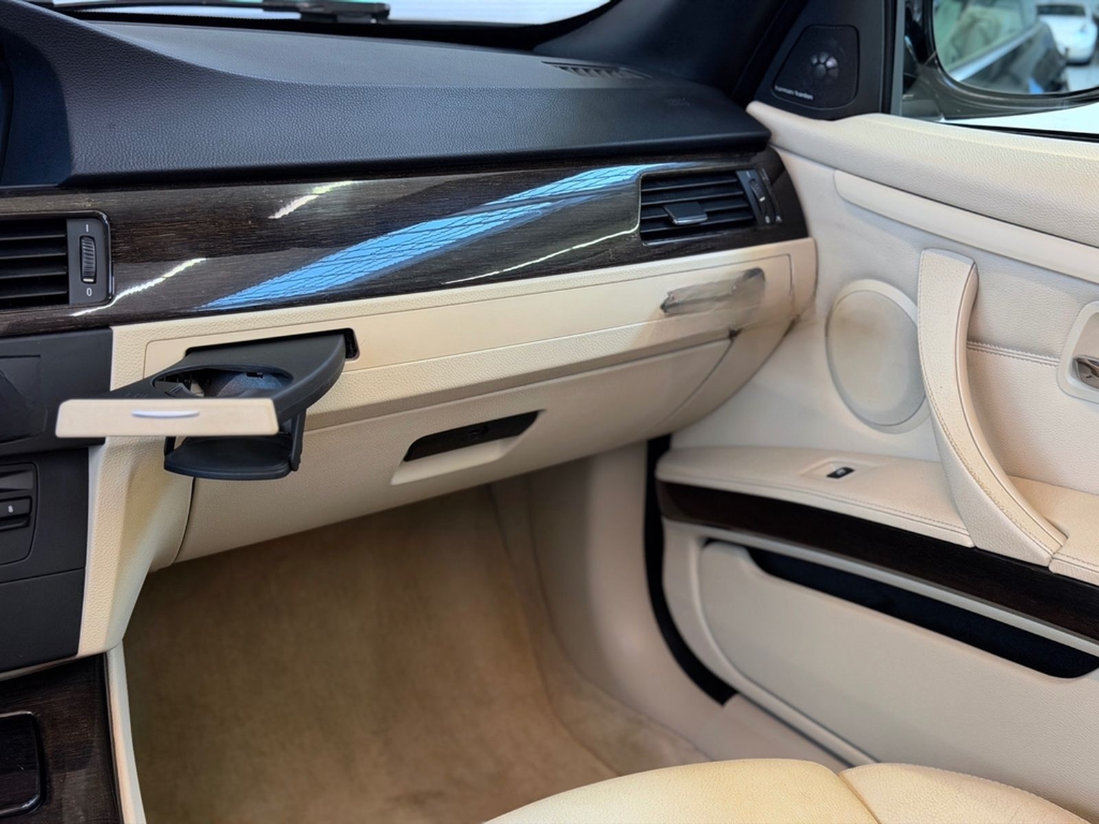 BMW 330d Cabrio*M-Paket*Bi-Xenon*Navi*Har/Ka*Leder* foto 30