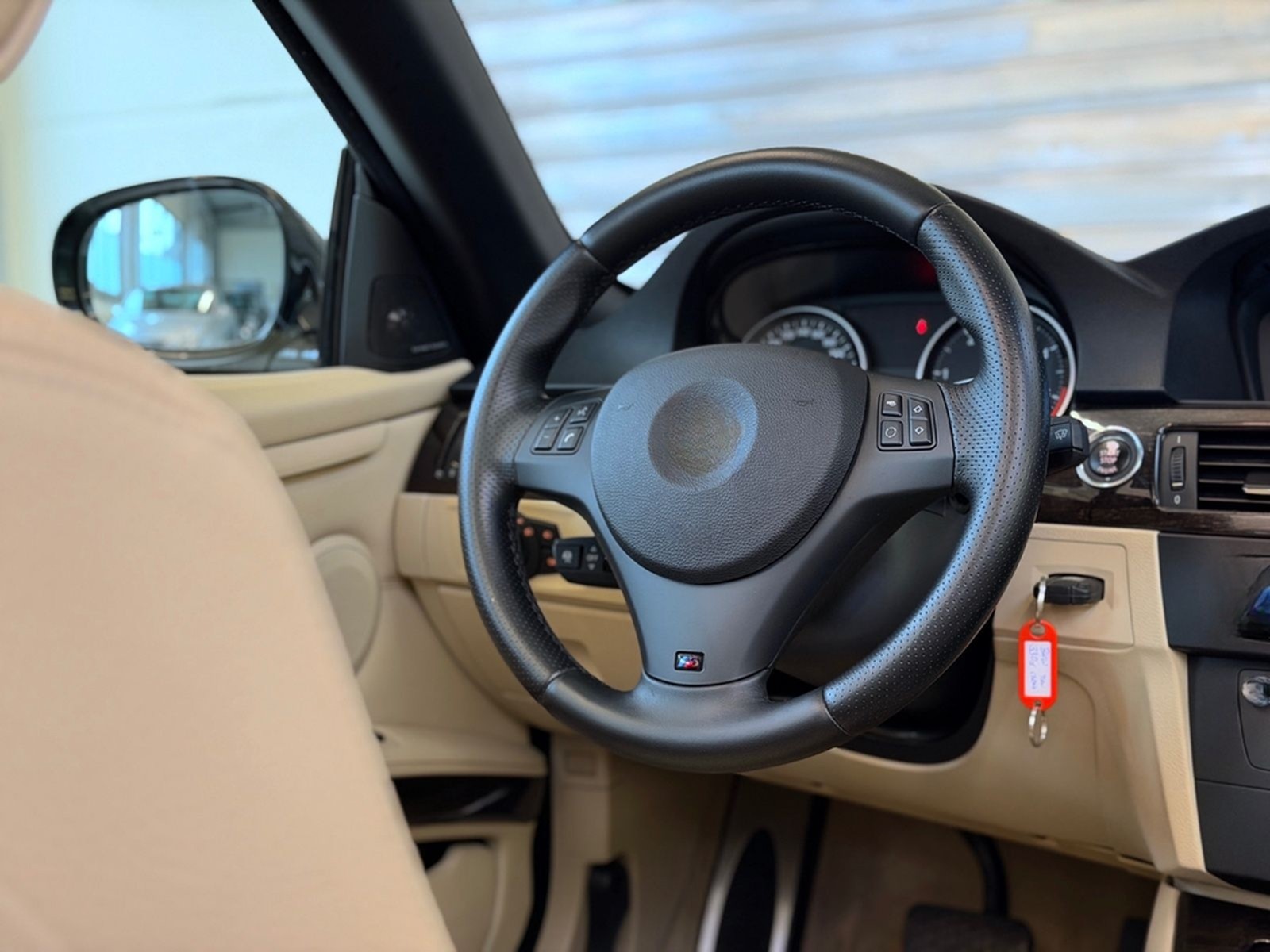 BMW 330d Cabrio*M-Paket*Bi-Xenon*Navi*Har/Ka*Leder* foto 34