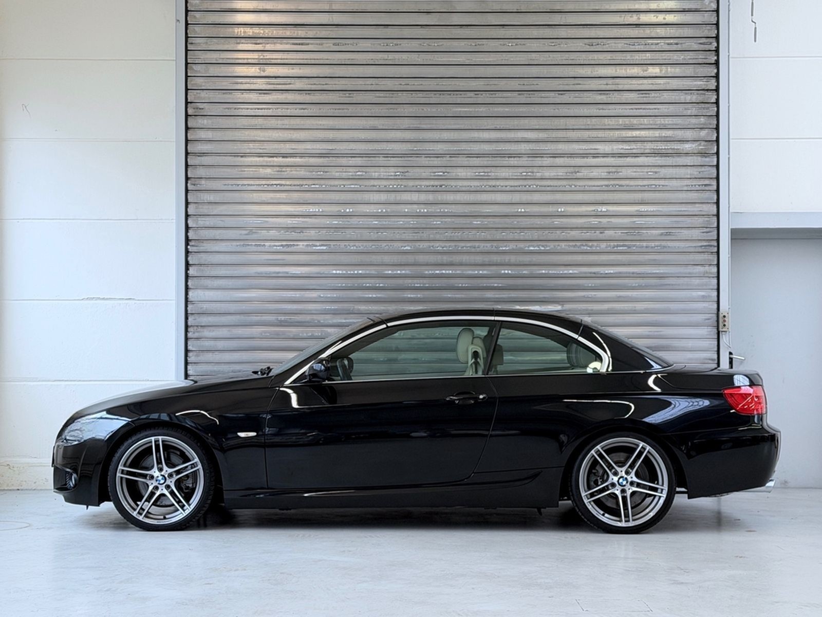 BMW 330d Cabrio*M-Paket*Bi-Xenon*Navi*Har/Ka*Leder* foto 37