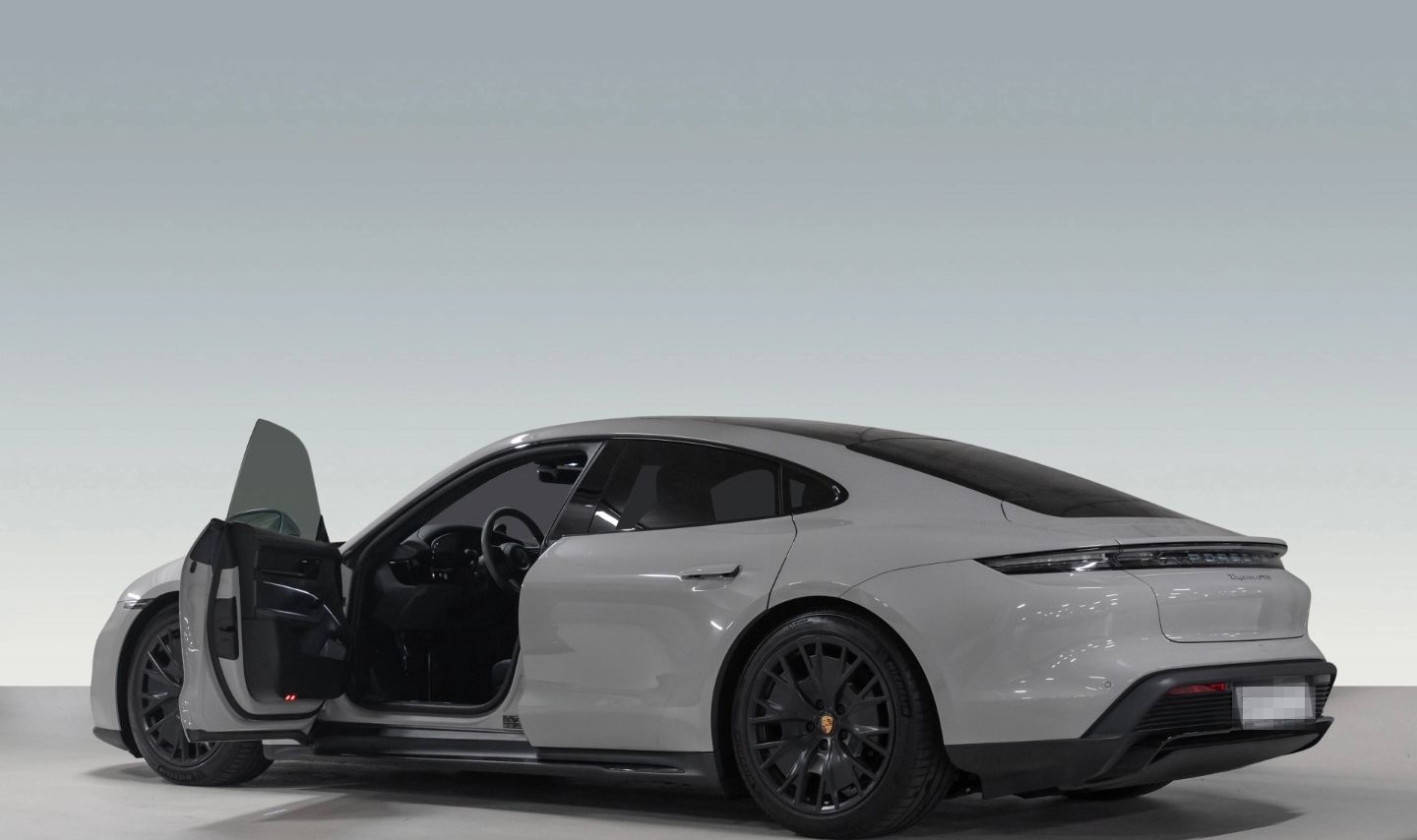 Porsche Taycan GTS HeadUp Beifahrerdisplay Burmester foto 7